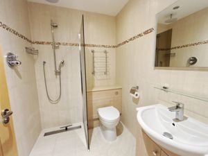 Photo 9- click for photo gallery